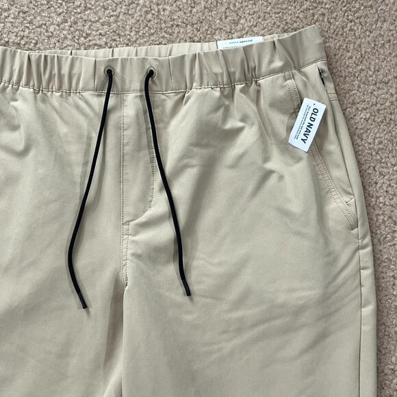 NWT Old Navy Mens Khaki Stretch Tech Jogger Pants Size XL - Picture 2 of 8